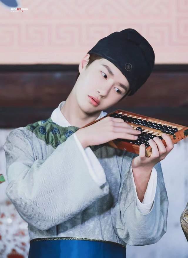 圈内人如何爆料王一博,揭秘明星背后的真实故事